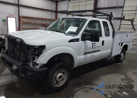 2011 Ford F-350 Xl z USA, uszkodzony, nr VIN 1FT7X3B67BEA32091